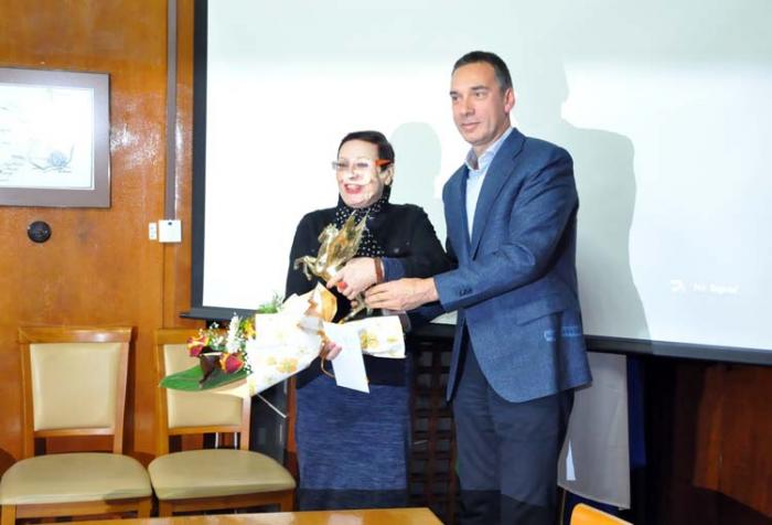 Писателката Керана Ангелова стана носител на Националната награда статуетка “Златен Пегас”